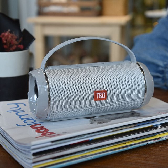 Un haut parleur bluetooth sans fil niye.
